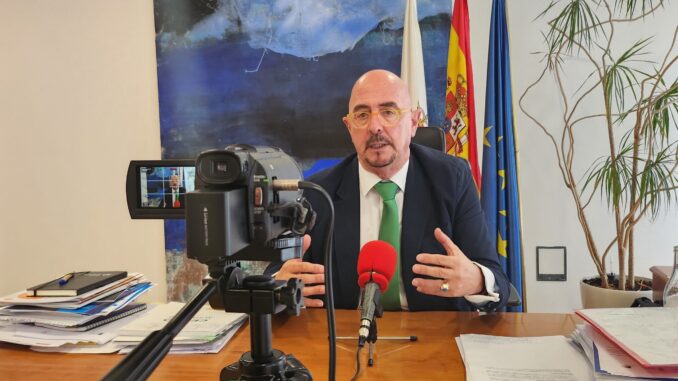 Pascual anima a los profesionales sanitarios a denunciar cualquier tipo de violencia